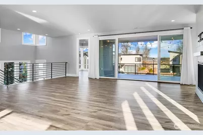 1113 N 39th Court, Renton, WA 98056 - Photo 4