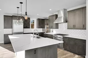 1113 N 39th Ct, Renton, WA 98056 - Photo 8