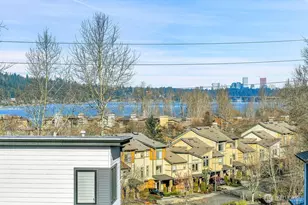 1113 N 39th Ct, Renton, WA 98056 - Photo 2