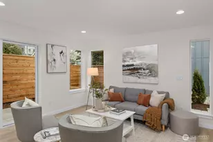 1109 26th Ave, Seattle, WA 98122 - Photo 4