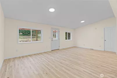 141 E Rasor Place, Belfair, WA 98528 - Photo 6