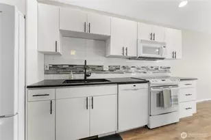 16408 Cascadian Ave SE, Yelm, WA 98597 - Photo 12