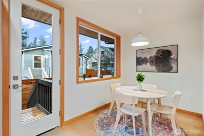 2844 B 22nd Avenue W, Seattle, WA 98199 - Photo 10