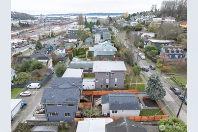 2844 B 22nd Avenue W, Seattle, WA 98199 - Photo 30
