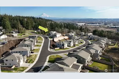 9520 38th Street E, Edgewood, WA 98371 - Photo 4