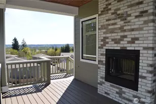 9520 38th St E, Edgewood, WA 98371 - Photo 2