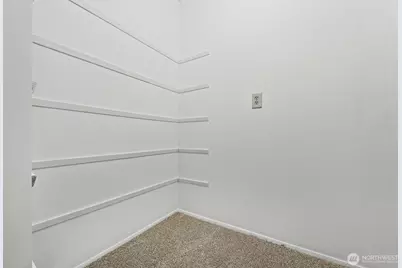 610 Aloha Street #404, Seattle, WA 98109 - Photo 20