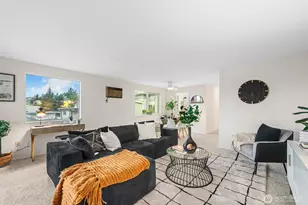 610 Aloha St, Seattle, WA 98109 - Photo 4