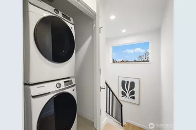 713 N 70th Street, Seattle, WA 98103 - Photo 32