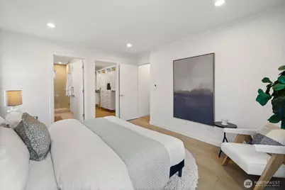 713 N 70th Street, Seattle, WA 98103 - Photo 20