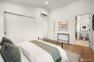 713 B N 70th St, Seattle, WA 98103 - Photo 14