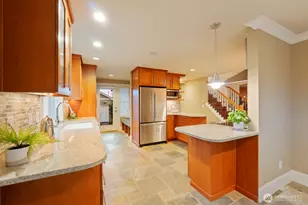 3416 38th Ave W, Seattle, WA 98199 - Photo 12