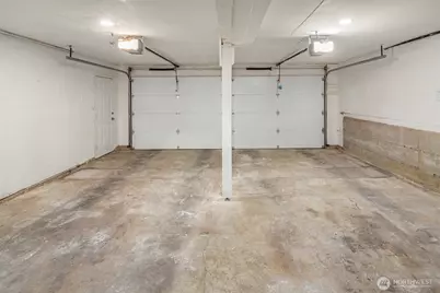 9010 172nd Avenue NE, Redmond, WA 98052 - Photo 30