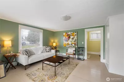 411 7th Street NW, Puyallup, WA 98371 - Photo 4