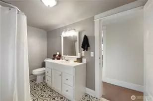 411 7th St NW, Puyallup, WA 98371 - Photo 26