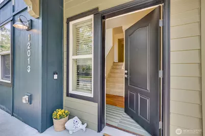 12013 Possession Way, Mukilteo, WA 98275 - Photo 2
