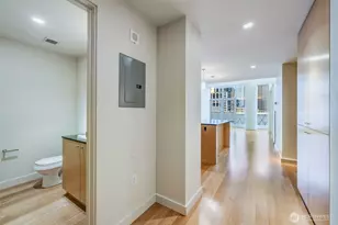 909 5th Ave, Seattle, WA 98164 - Photo 18