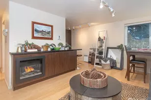 6501 24th Ave NW, Seattle, WA 98117 - Photo 4