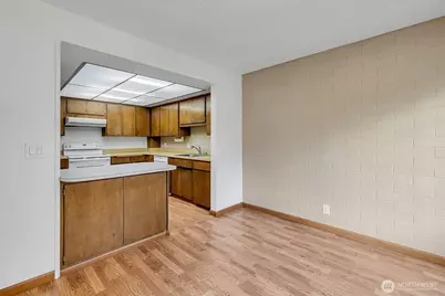 11019 B Glen Acres Drive S, Seattle, WA 98168 - Photo 26