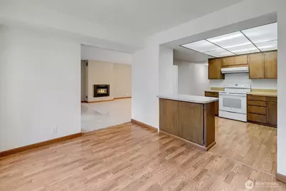 11019 B Glen Acres Drive S, Seattle, WA 98168 - Photo 22