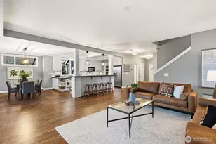 19213 11th Pl W, Lynnwood, WA 98036 - Photo 2