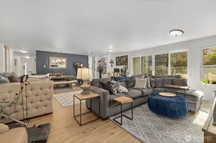 13321 15th Ave NE, Seattle, WA 98125 - Photo 8