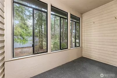 8637 Zircon Drive SW #S4, Lakewood, WA 98498 - Photo 10