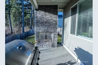 17622 Crossing Drive E, Puyallup, WA 98374 - Photo 30