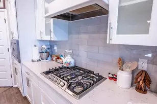 17622 Crossing Dr E, Puyallup, WA 98374 - Photo 8