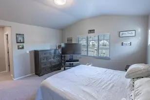 17622 Crossing Dr E, Puyallup, WA 98374 - Photo 16