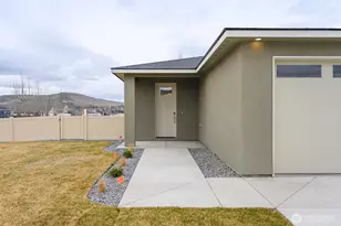 915 Ivy Street NE, Ephrata, WA 98823 - Photo 8