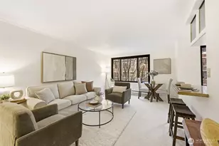 1105 Spring St, Seattle, WA 98104 - Photo 4