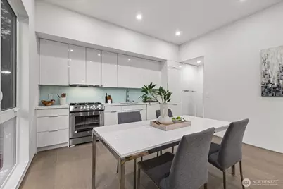 1114 26th Avenue #B, Seattle, WA 98122 - Photo 8