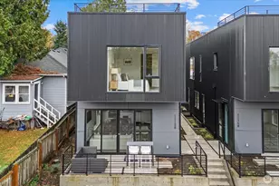 1114 26th Ave, Seattle, WA 98122 - Photo 2