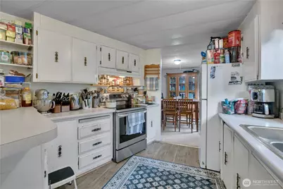 20309 113th Street E, Bonney Lake, WA 98391 - Photo 4