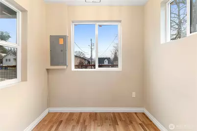 1241 NW Couch Street, Camas, WA 98607 - Photo 8