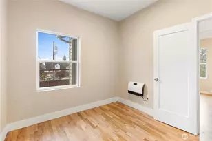 1241 NW Couch St, Camas, WA 98607 - Photo 10