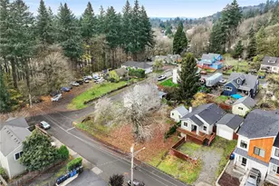 1241 NW Couch St, Camas, WA 98607 - Photo 40