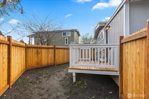14322 Admirality Way, Lynnwood, WA 98087 - Photo 28