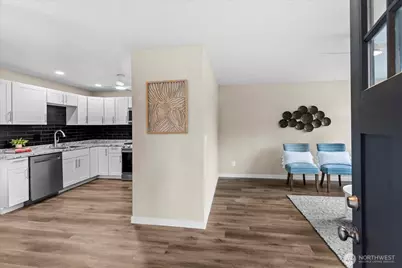 14322 Admirality Way #31, Lynnwood, WA 98087 - Photo 6