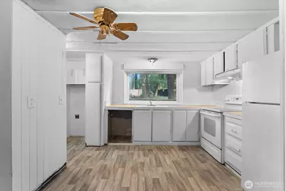 31412 70th Avenue S, Roy, WA 98580 - Photo 12