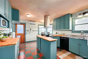 543 Van Buren St, Port Townsend, WA 98368 - Photo 16