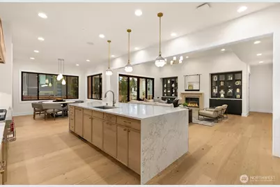 836 130th Avenue NE, Bellevue, WA 98005 - Photo 12