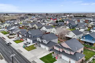 3408 W Peninsula Dr, Moses Lake, WA 98837 - Photo 32