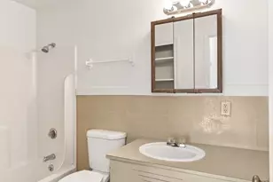 527 E 1st St, Port Angeles, WA 98362 - Photo 6