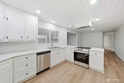 1402 22nd Street NE #29, Auburn, WA 98002 - Photo 4