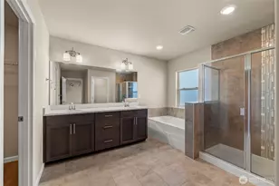 20416 SE 257th St, Covington, WA 98042 - Photo 20