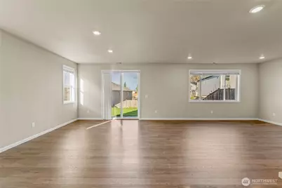 20416 SE 257th St, Covington, WA 98042 - Photo 12