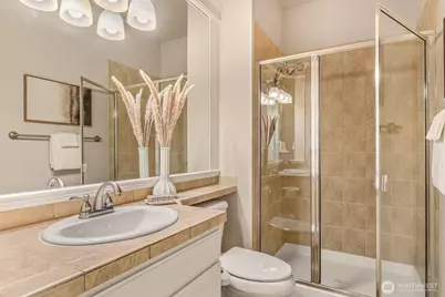 21206 37th Avenue SE, Bothell, WA 98021 - Photo 16