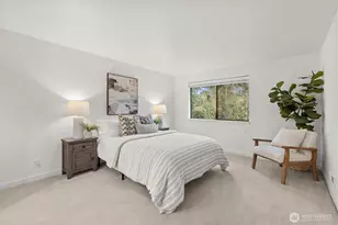 10 143rd Ave SE, Bellevue, WA 98007 - Photo 14